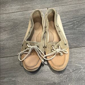 Sperry Cream and Tan Boat Shoes